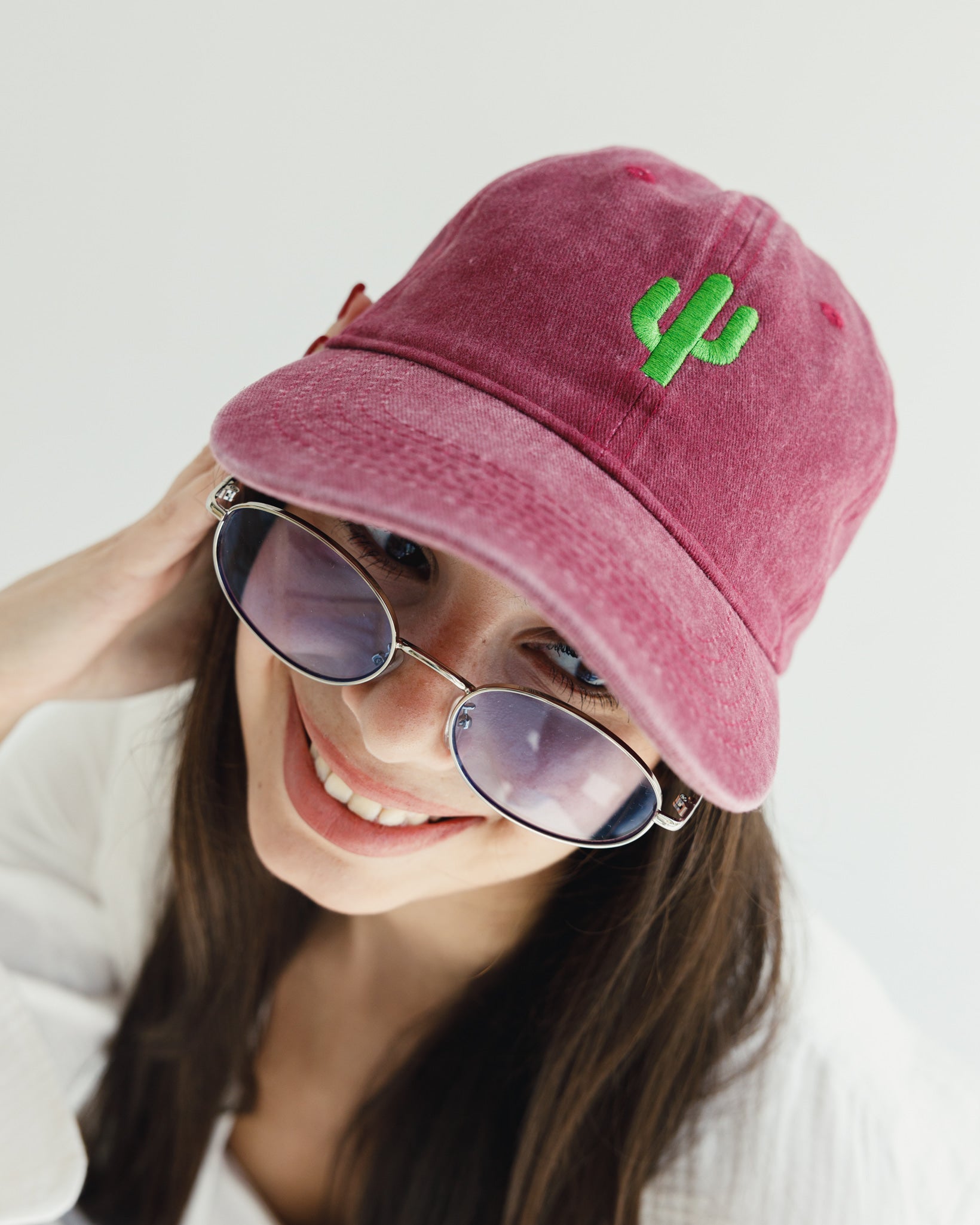 Maroon Washed Cap Hisham China Profile