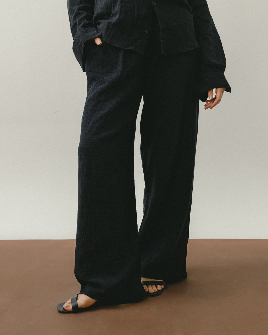 Black Crinkle Pants Chocka