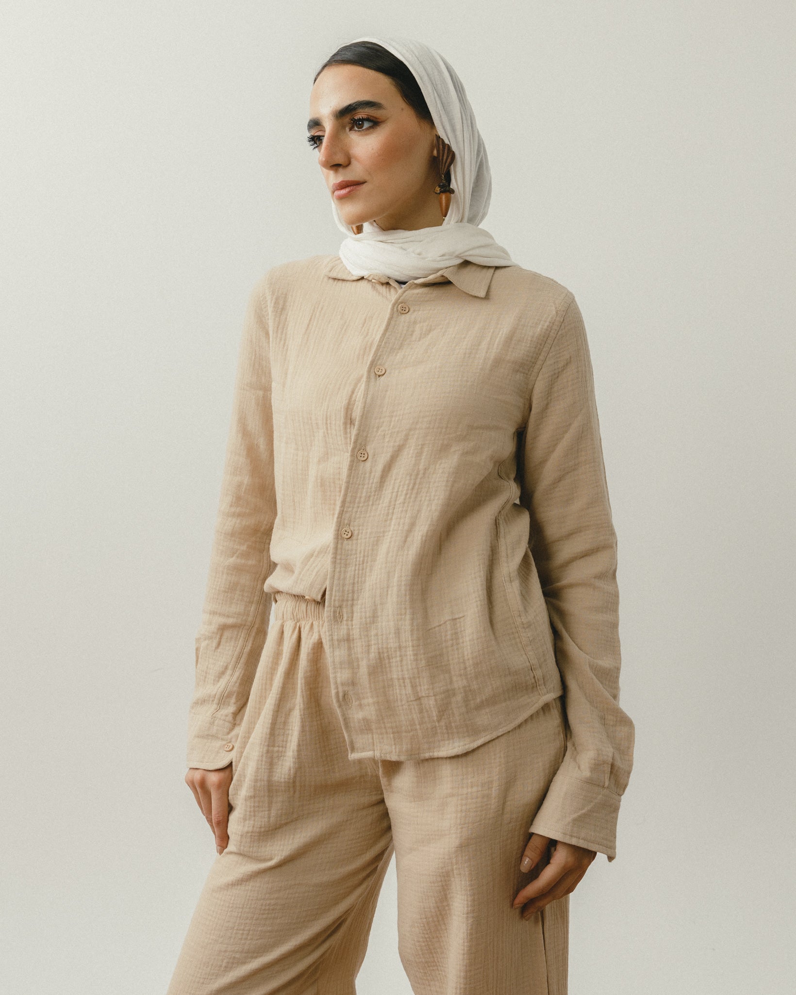 Beige Crinkle Pants Chocka